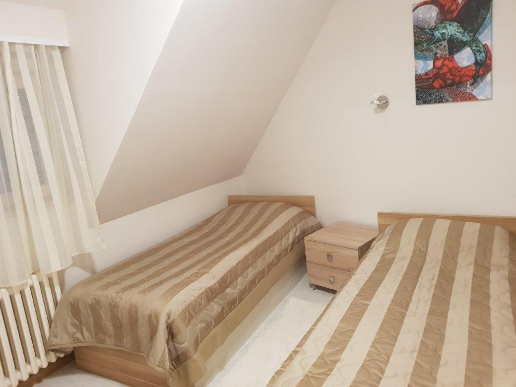 Snow White Apartments Kopaonik Bilik gambar